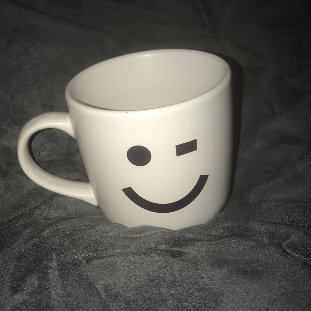 UO Wink Face/Sad Face Mug